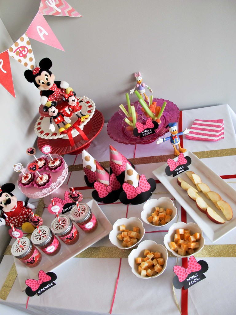 Minnie Mouse Party: Food & Drink